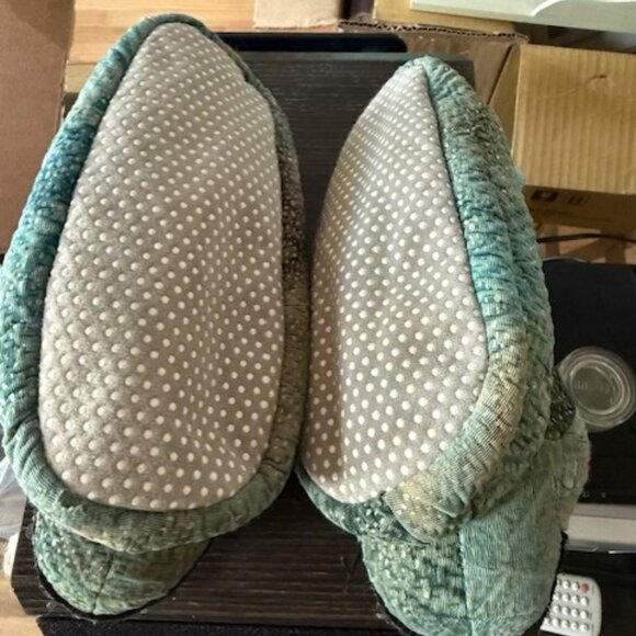 Vintage Dinosaur the Movie Childs Slippers - Picture 2 of 4